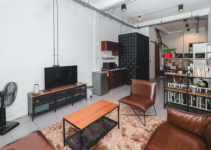 Rose Loft Family Or Friends 6 Person *